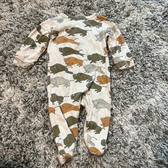Oliver Rain 6 Months Buffalo Print Sleeper Snap Up Romper Outfit Baby Boy - Picture 2 of 7